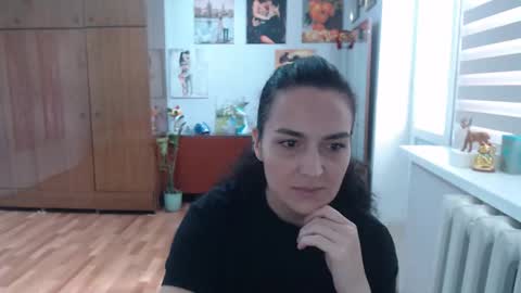 AlexisMillers online show from September 20, 9:40 am