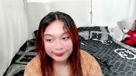 MARIE online show from May 2, 7:22 am