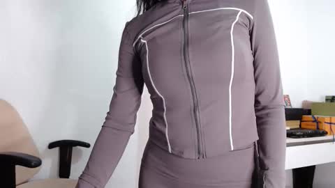 Alia  online show from March 10, 1:48 pm