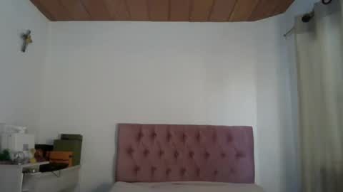 Alia  online show from February 11, 12:36 pm