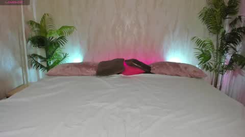 alic_black online show from February 2, 2:56 pm