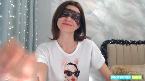 Alice online show from December 20, 7:39 pm