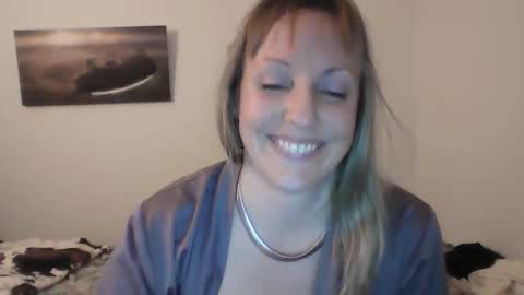 Alice online show from January 2, 6:45 pm