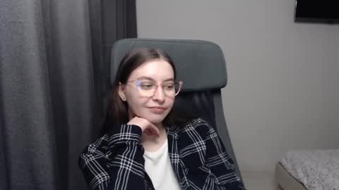 Alice online show from February 15, 7:17 pm