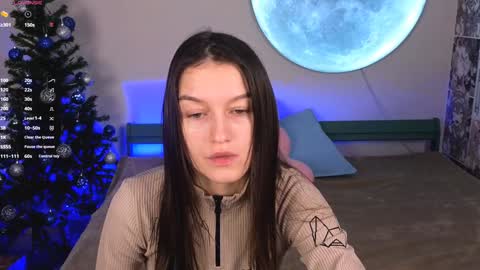 your Alice online show from December 25, 9:43 pm