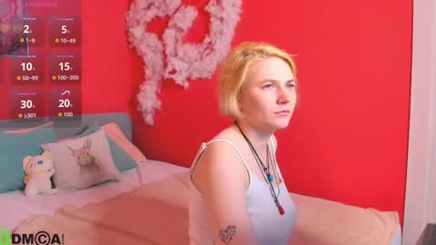 alice_maurik online show from November 10, 11:05 am