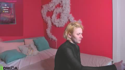 alice_maurik online show from November 16, 11:32 am