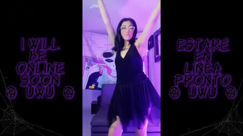      online show from October 25, 6:59 pm