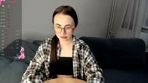 Alice online show from February 7, 2:32 pm