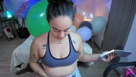 Alice online show from January 24, 8:43 pm