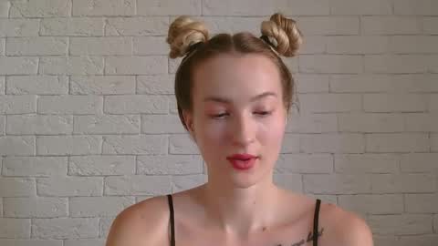 Alice online show from September 9, 3:34 pm