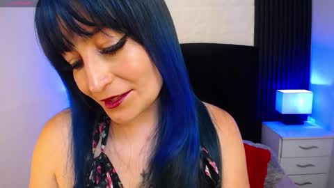 Alice online show from September 25, 8:06 pm