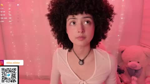 Alice  online show from September 19, 6:18 pm