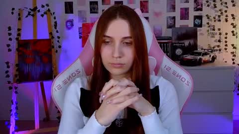 alicecharmy online show from March 7, 4:11 pm