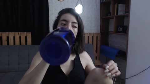 alicee_logan_ online show from January 30, 1:55 am