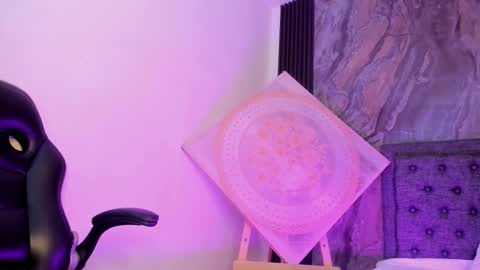 alicee_stonee_ online show from March 5, 7:53 pm