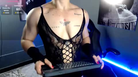 alicefit_212 online show from September 8, 3:22 pm