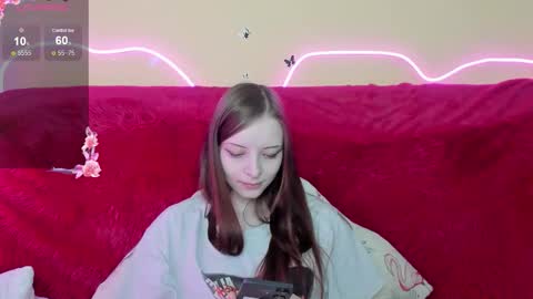 Alie online show from December 17, 5:33 am