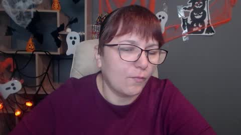 AliceInks online show from October 19, 6:37 am