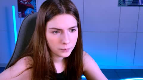 Alice online show from October 18, 5:54 am