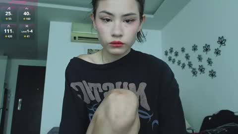 Alice  vacation  online show from April 21, 9:38 am