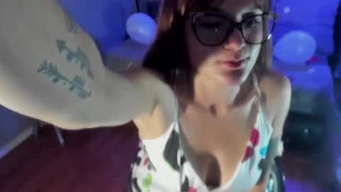 Alice online show from February 14, 1:57 pm