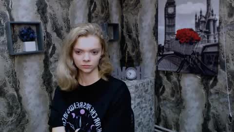 Alicemex  online show from January 18, 1:40 pm