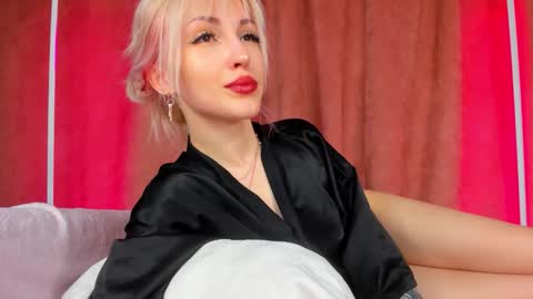 alicemonro online show from March 12, 2:47 am