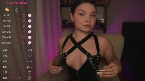 Alice online show from March 9, 7:59 pm