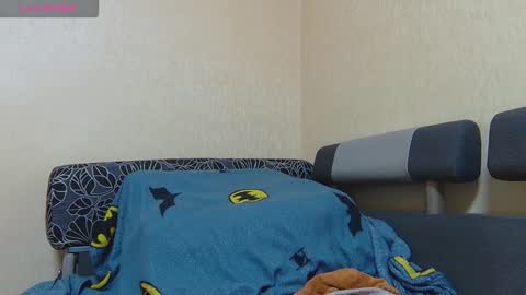 AliceWoolfy online show from March 23, 9:10 pm