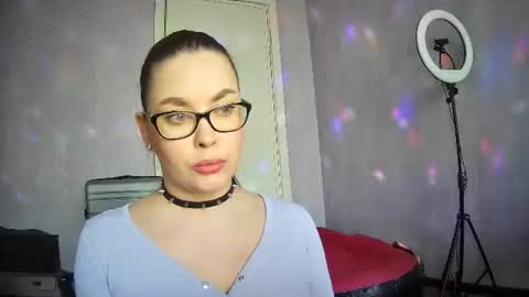 AlicexFresh online show from March 31, 8:14 am