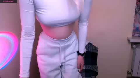 Alice online show from February 21, 9:21 am