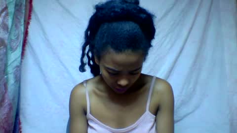 alicia9794 online show from July 14, 1:27 pm