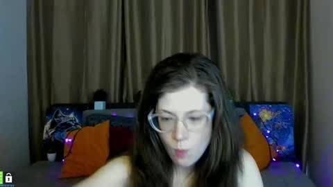Alicia online show from February 12, 4:33 am