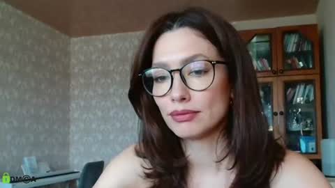 Alicia online show from July 6, 9:03 am