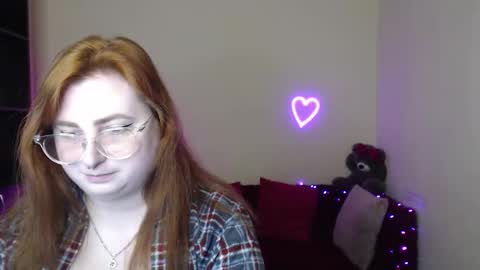 Alicia online show from March 24, 6:52 am