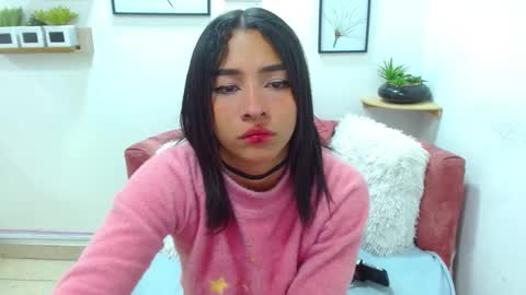 aliciacute    online show from October 7, 4:00 pm