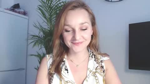 Alicia online show from February 5, 2:09 pm