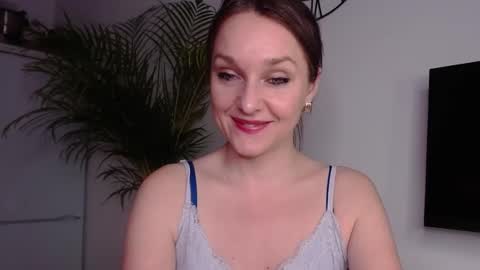 Alicia online show from February 7, 3:41 pm