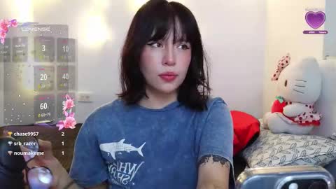 aliciia_23 online show from November 30, 4:16 am