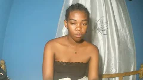 alihane21 online show from January 7, 8:34 pm