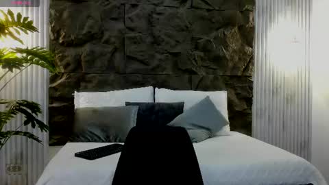 Alice online show from July 19, 12:40 pm