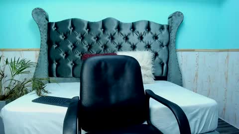 Alice online show from December 28, 8:58 pm