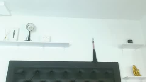 alika_jonhson_ online show from October 8, 3:55 am