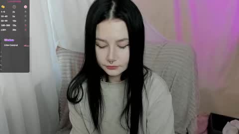 Aline Greeeen online show from February 18, 2:05 am