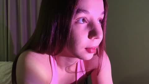 Alice online show from February 4, 7:06 pm