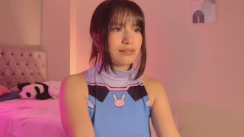 alisha_olsen_ online show from September 11, 4:57 am