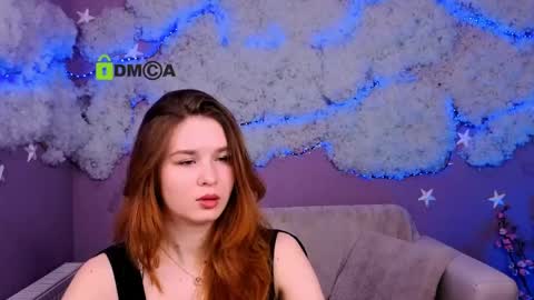 Alisha online show from June 3, 7:08 pm
