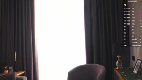 Flora online show from February 25, 2:54 am