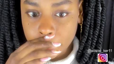 Sofias house online show from November 11, 7:15 am